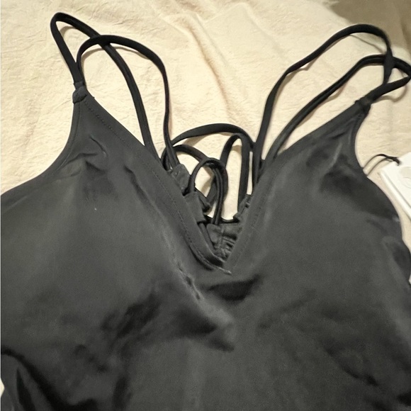 NWT Shade & Shore Women's 1pc Swimsuit tie back adjustable-medium - Picture 3 of 13